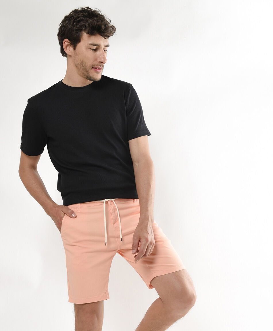 Bermuda hombre color cord&oacute;n
