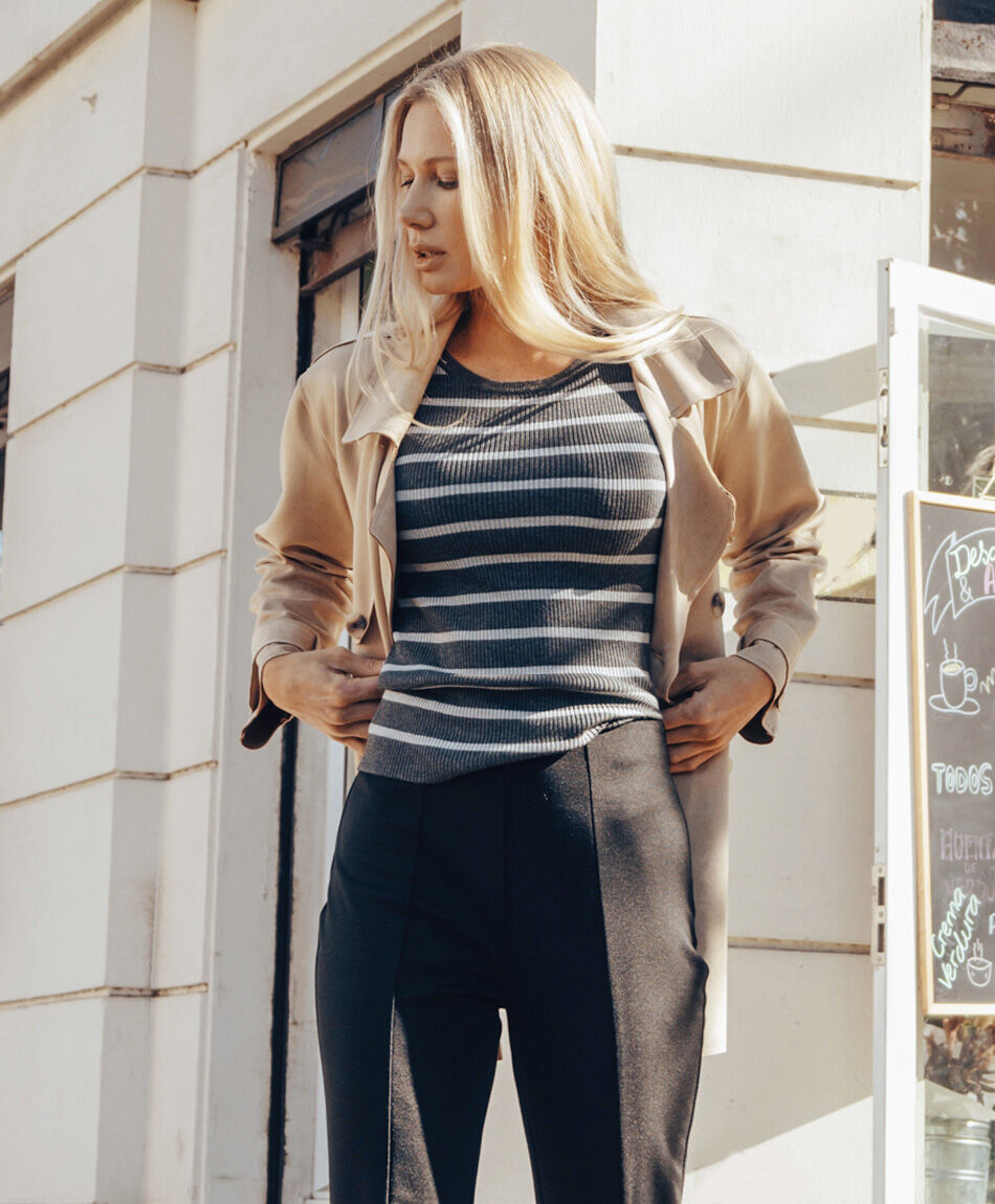 Sweater mujer l&iacute;neas gris