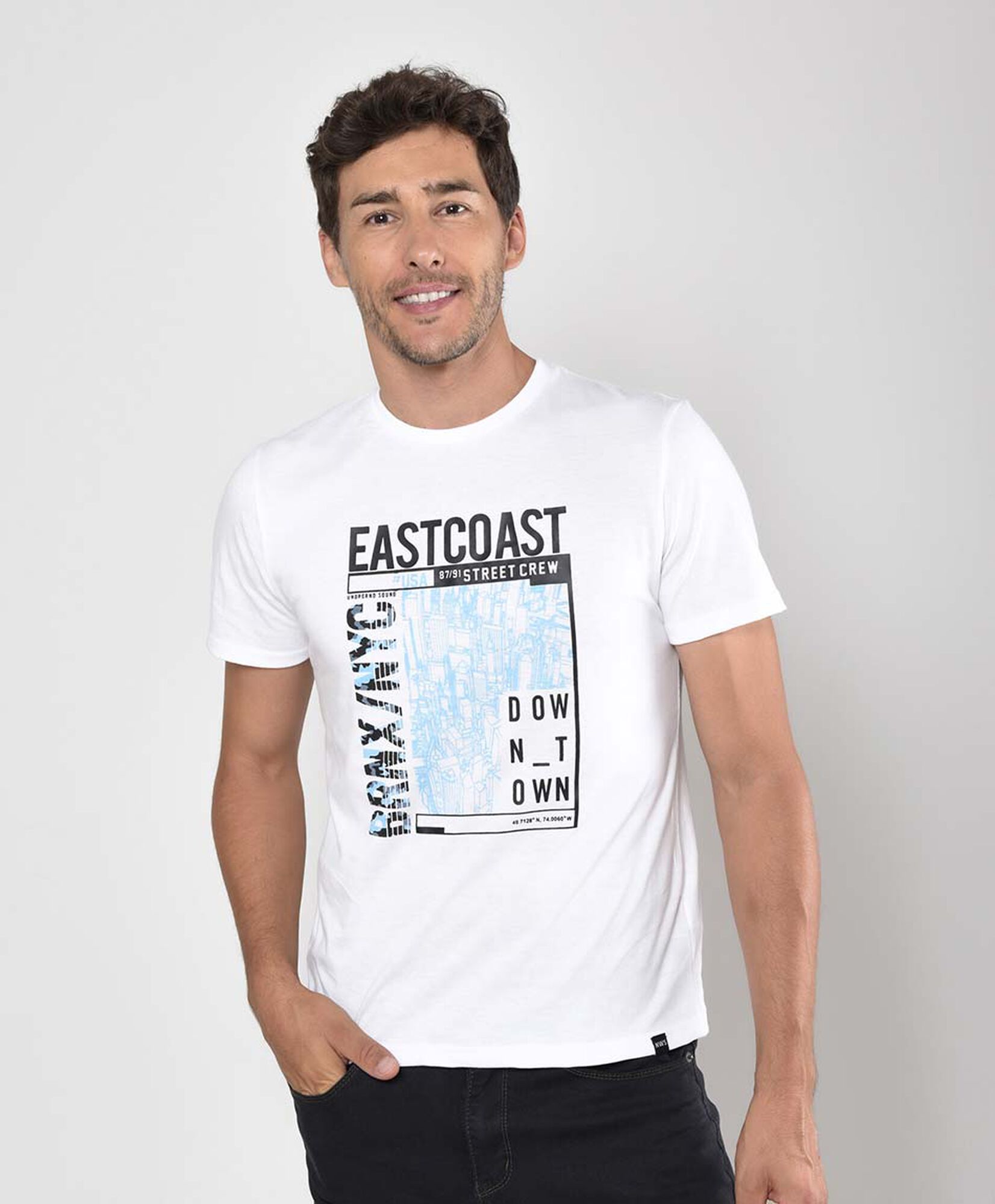 Polera deportiva hombre estampado ciudad Polera deportiva hombre estampado ciudad
