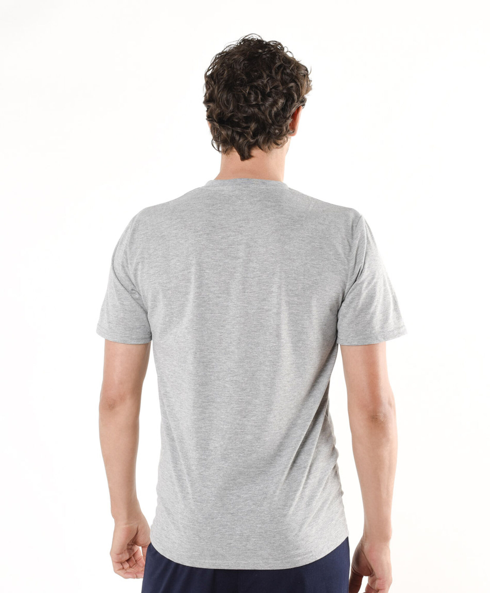 Camiseta hombre cuello en v gris Camiseta hombre cuello en v gris