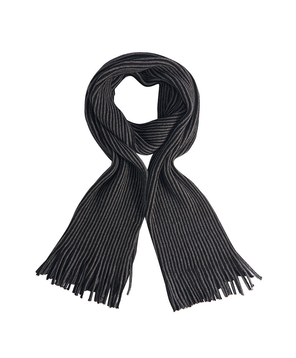 Bufanda hombre acabado en flecos