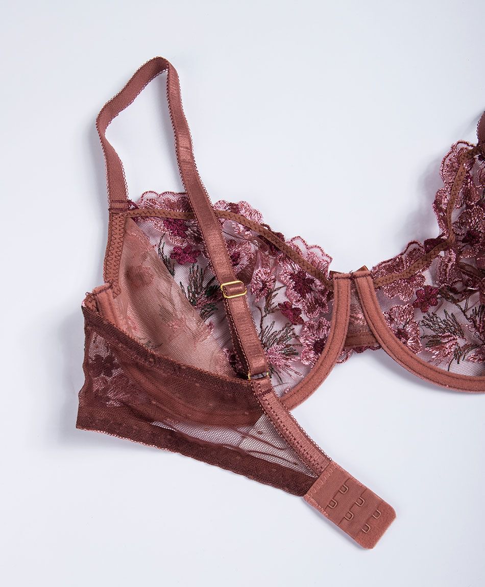 Sost&eacute;n mujer mesh flores bordadas