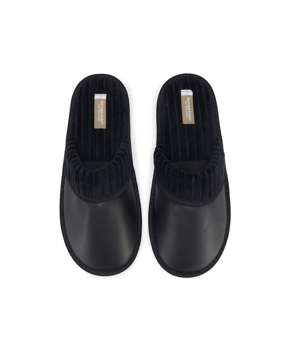 Pantuflas hombre negra relieve