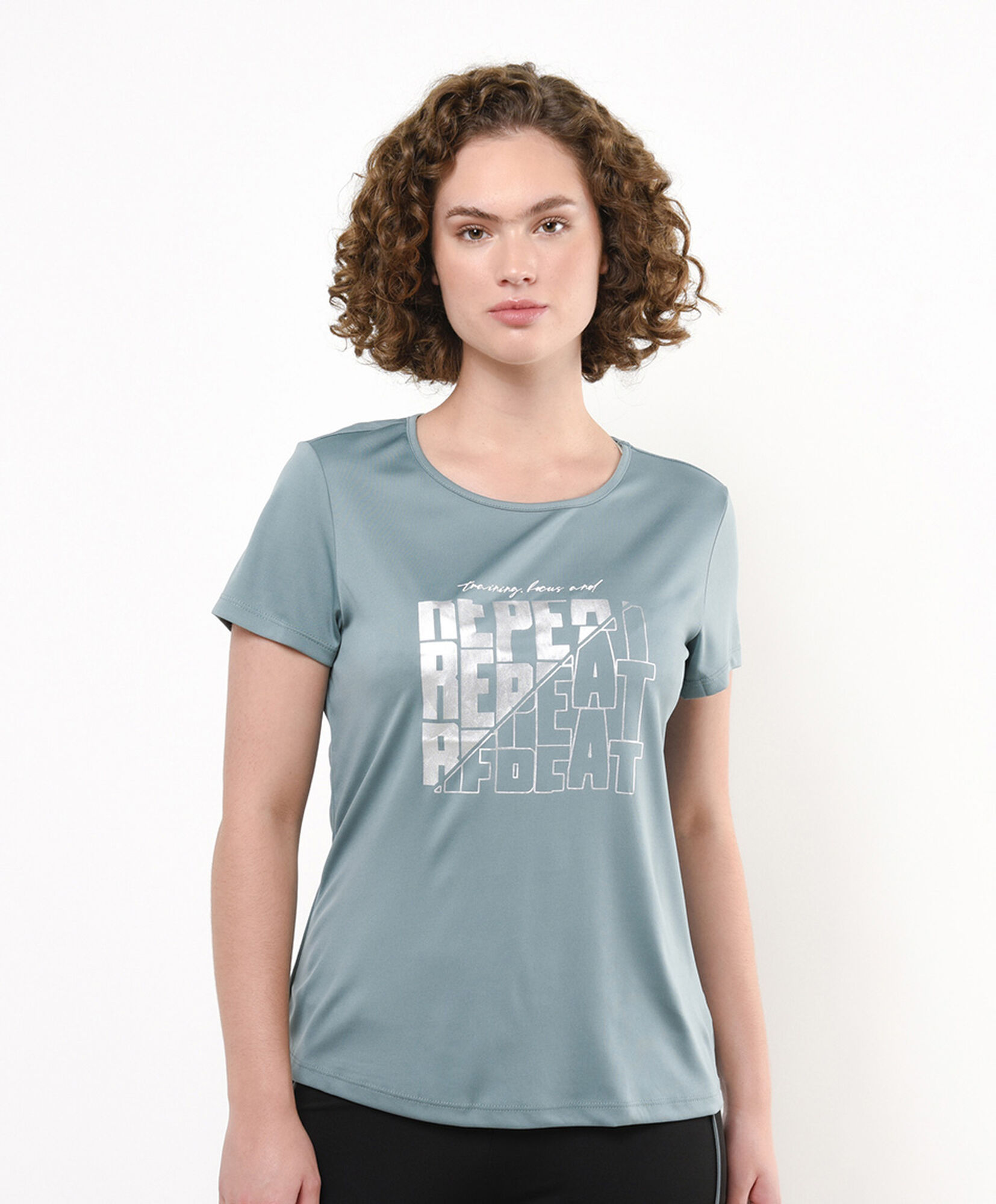 Polera deportiva mujer training Polera deportiva mujer training