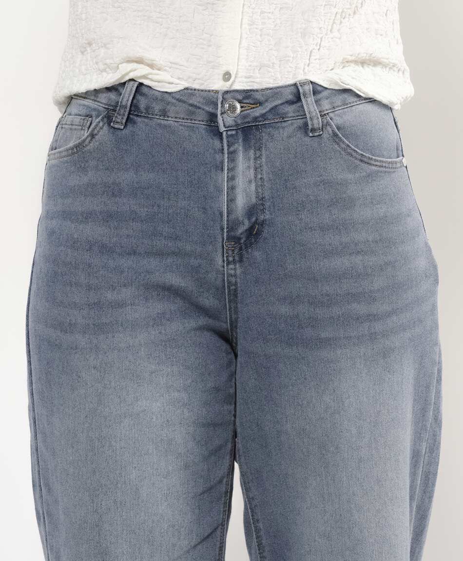 Jeans mujer dise&ntilde;o basta wide