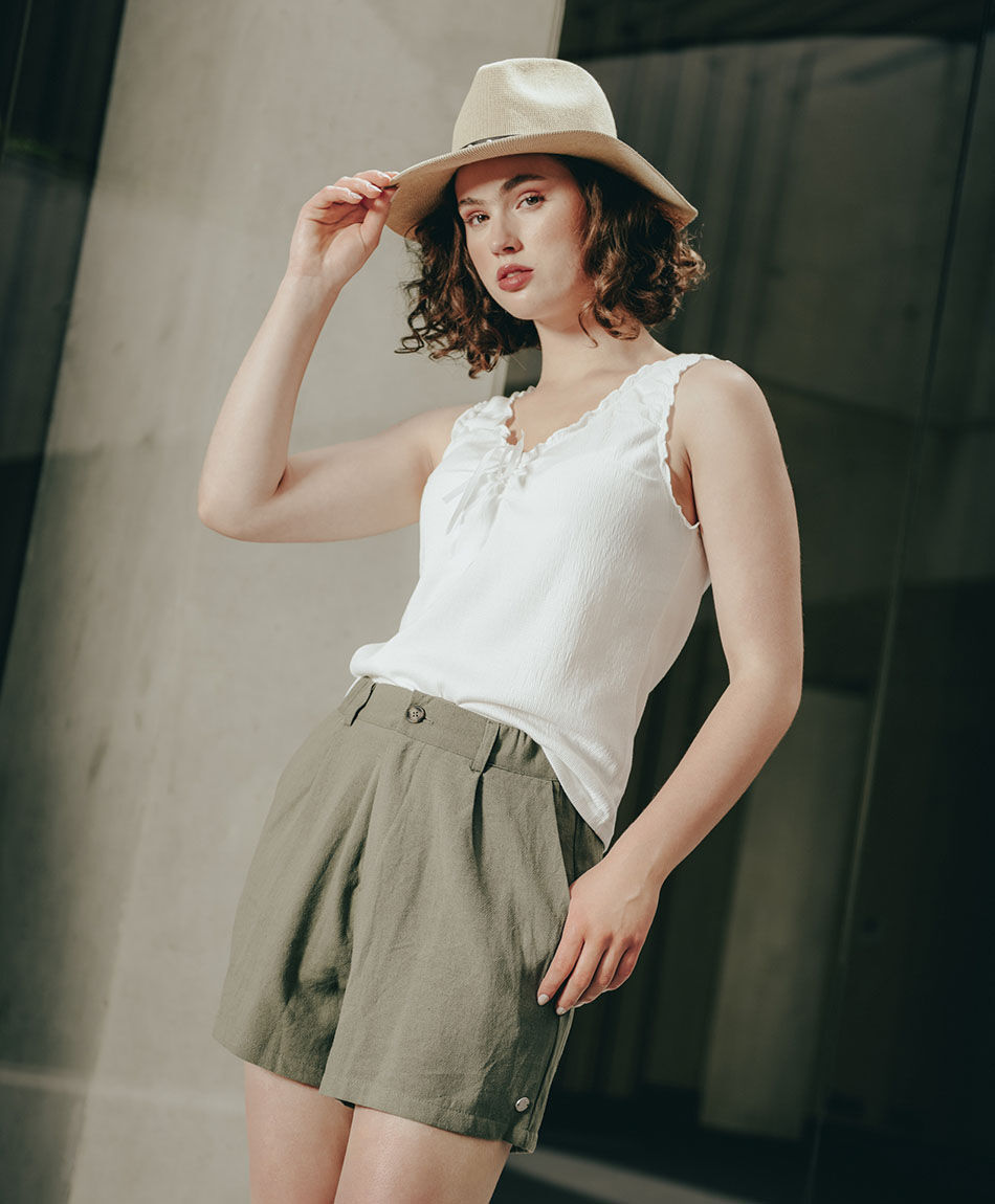 Short mujer verde lino