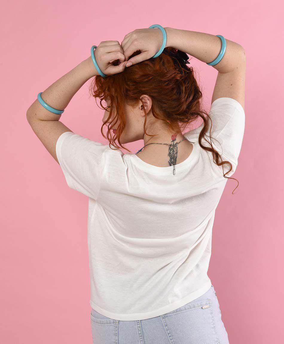 Polera manga corta cuello redondo