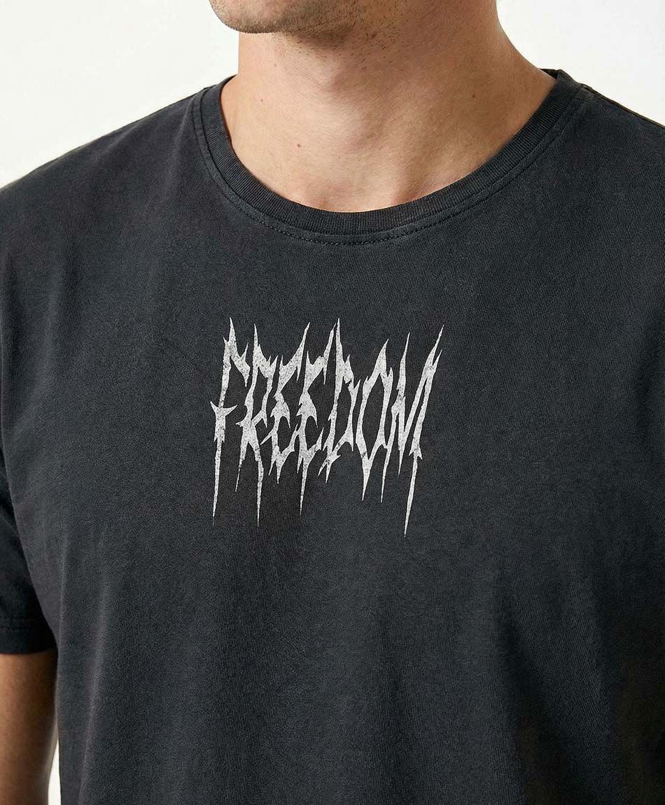 Polera hombre night of freedom