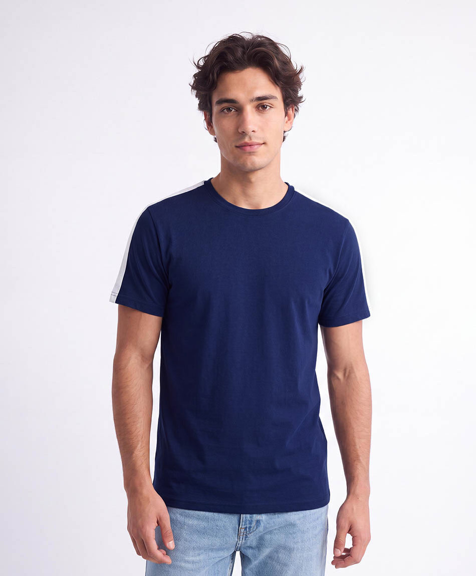 Polera hombre contraste l&iacute;neas