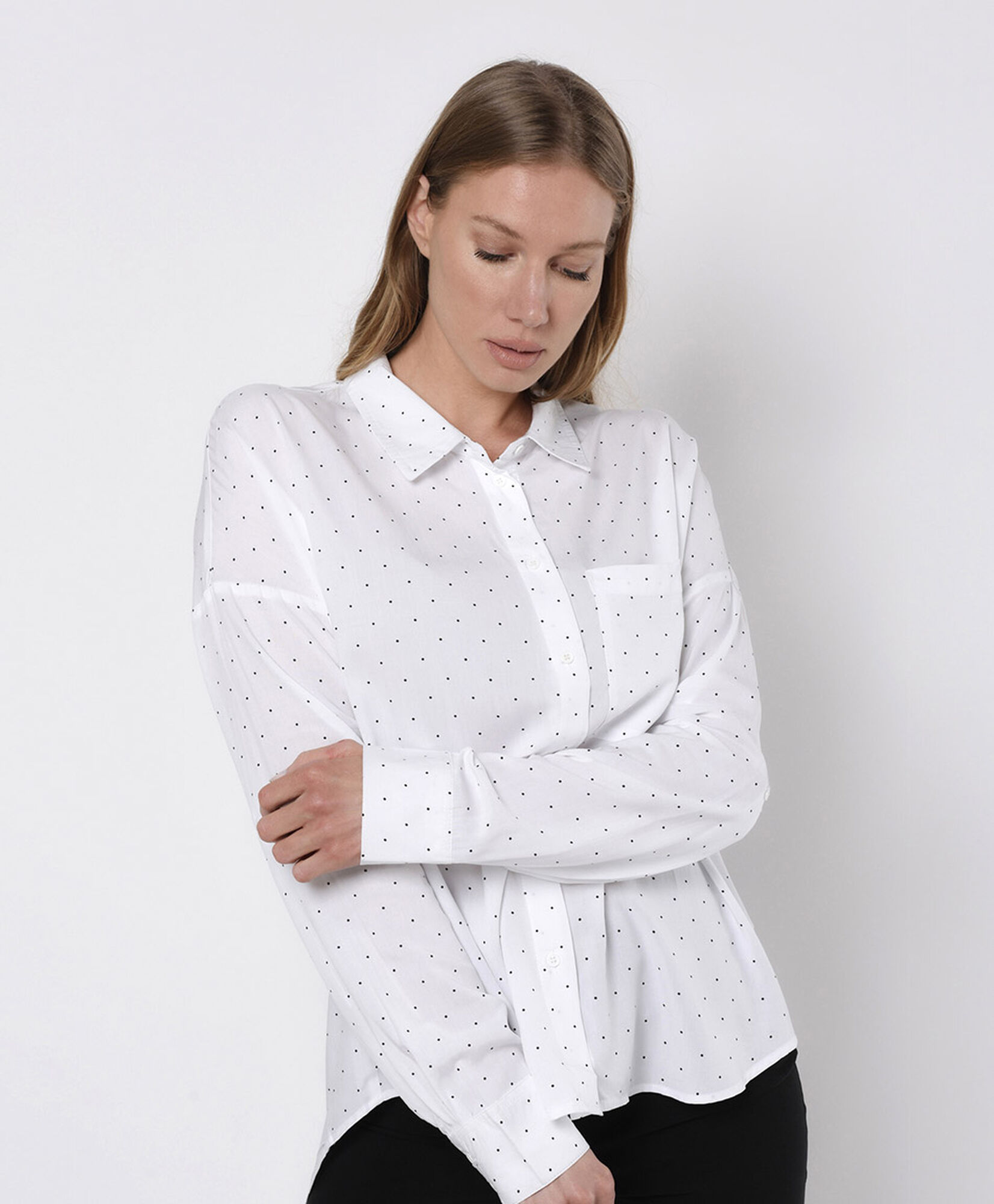 Blusa mujer puntos y bolsillo Blusa mujer puntos y bolsillo