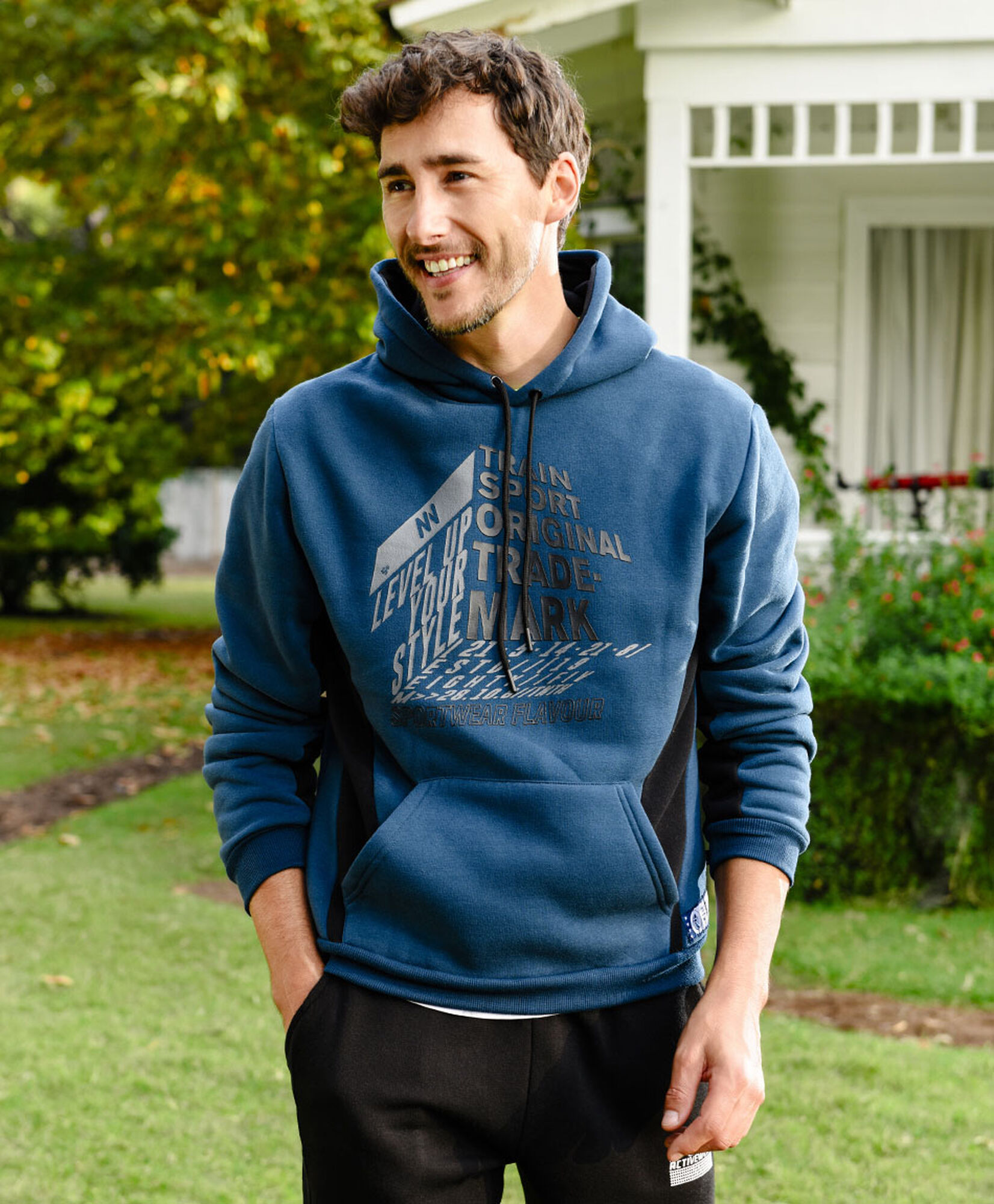 Polerón deportivo hombre level up Polerón deportivo hombre level up