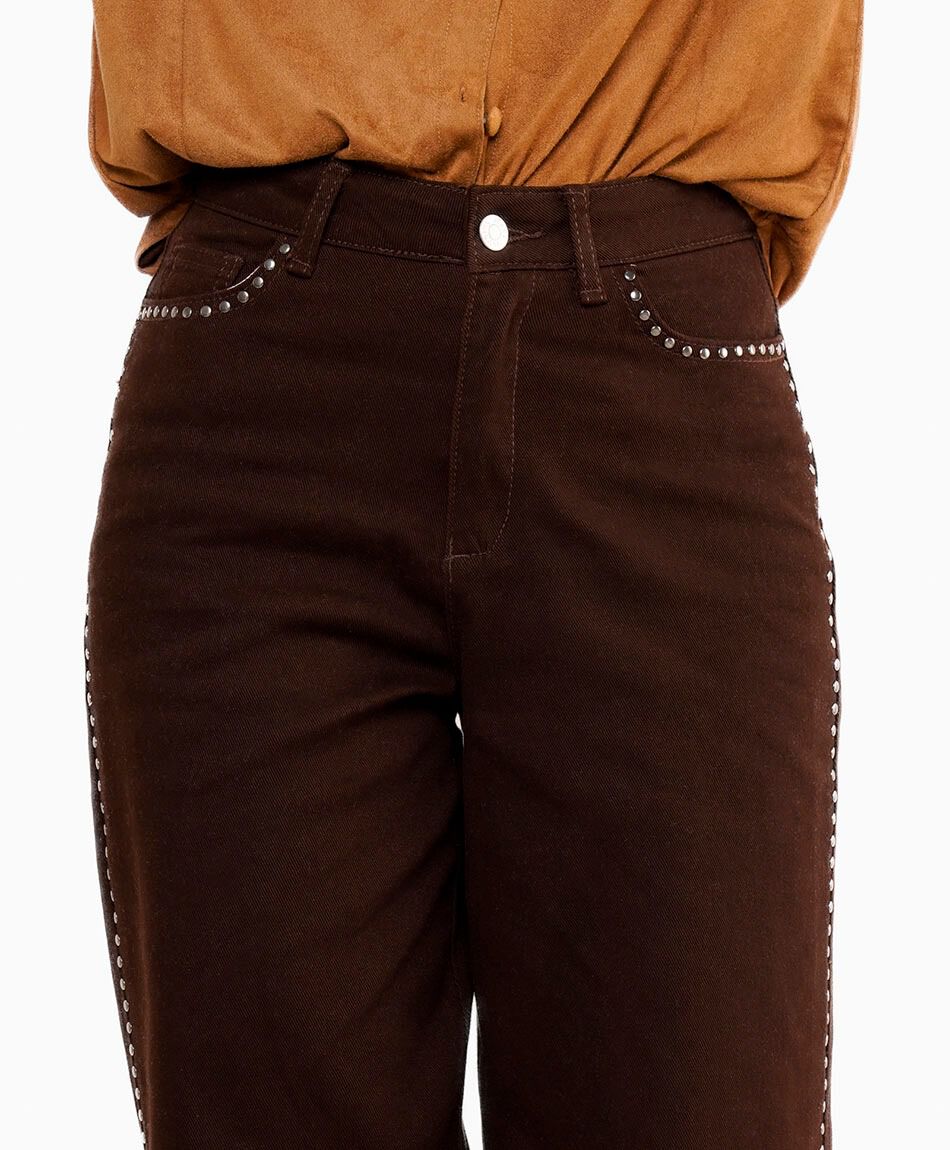 Jeans mujer tiro medio marr&oacute;n