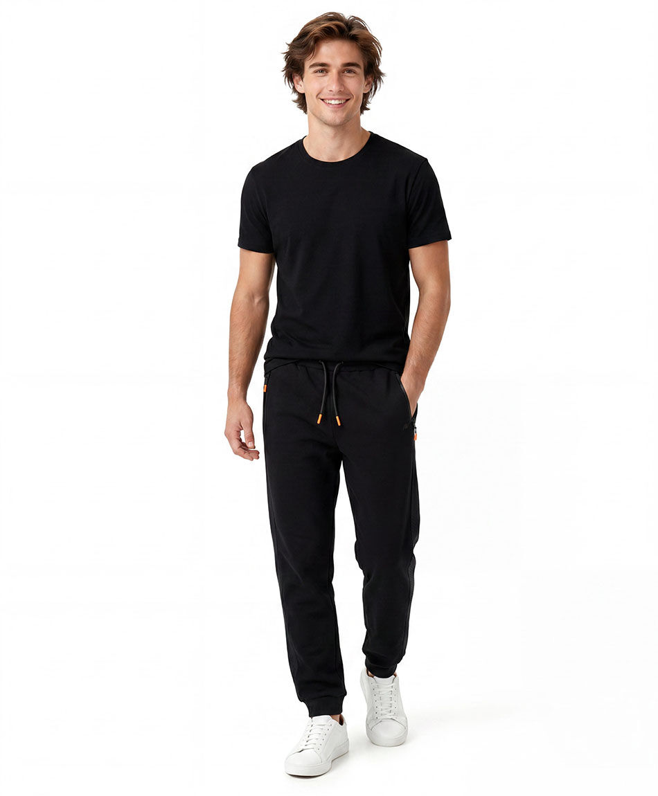 Pantal&oacute;n deportivo hombre liso negro