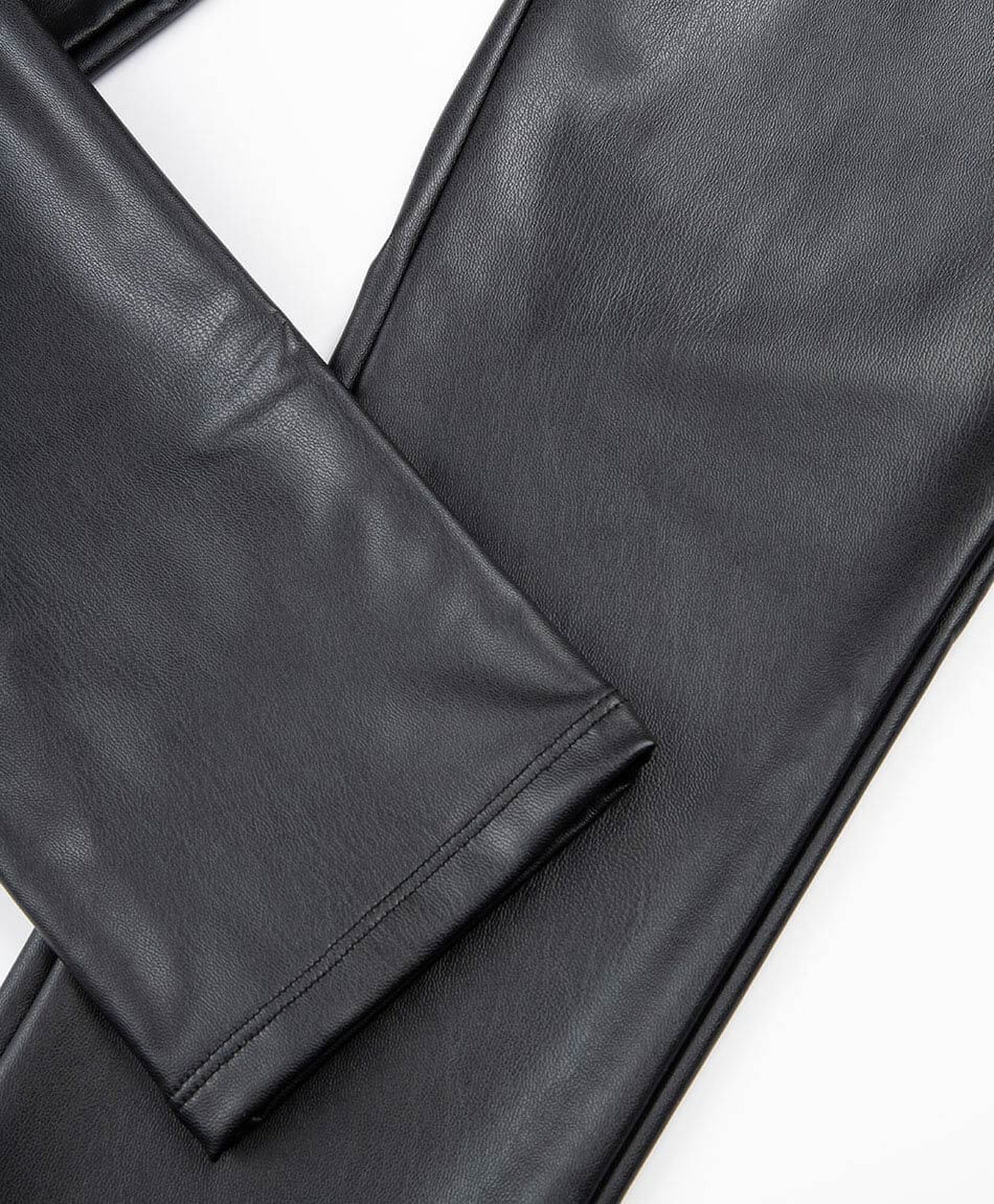 Leggins niña cuerina Leggins niña cuerina