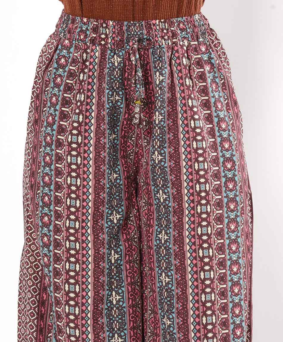 Pantal&oacute;n mujer print lineal