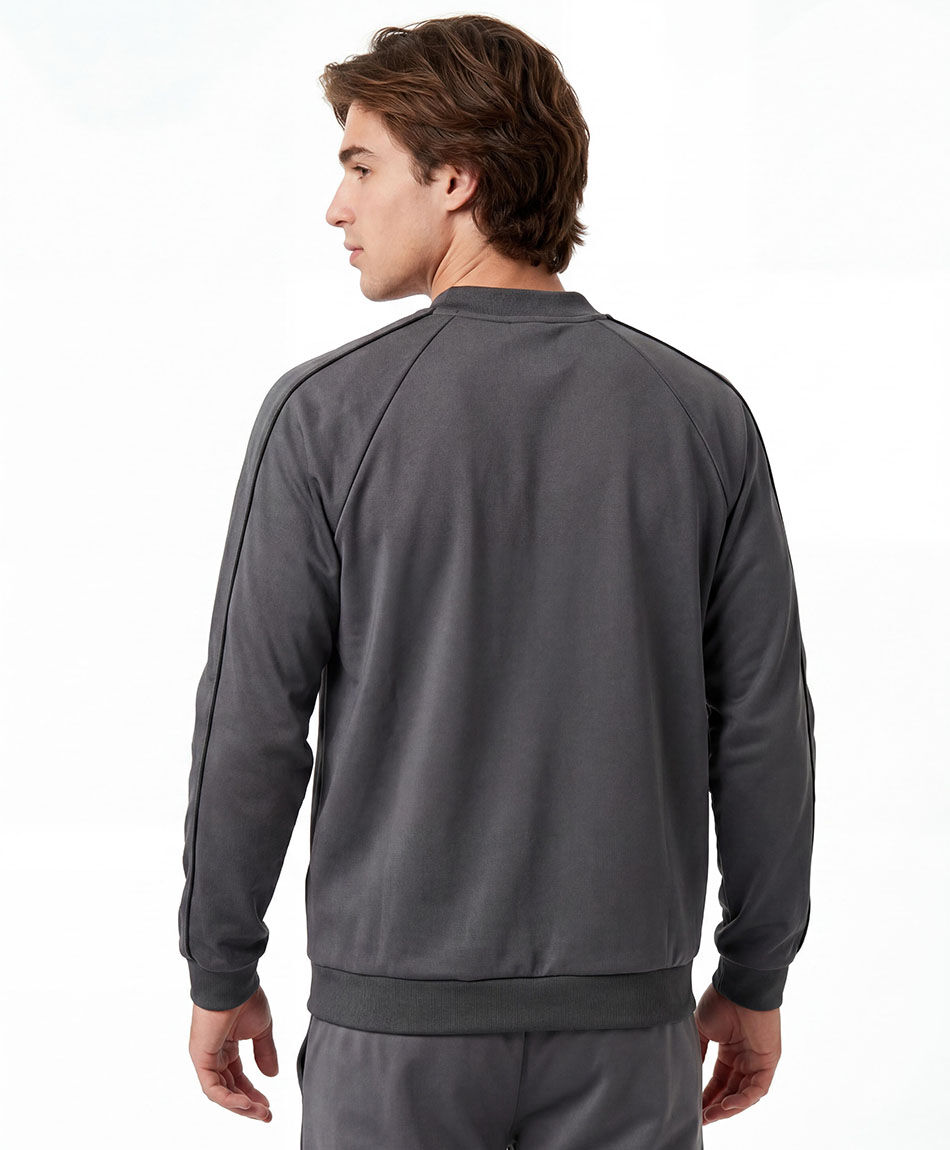 Poler&oacute;n deportivo hombre costuras