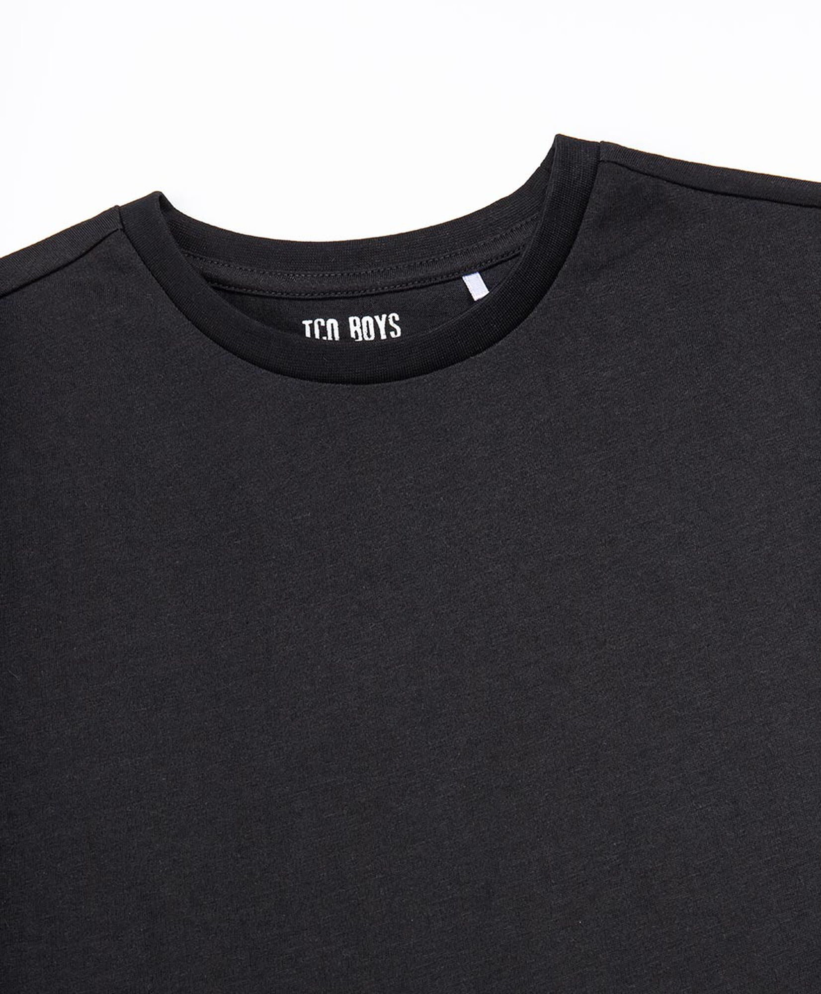 Polera niño básica negra Polera niño básica negra