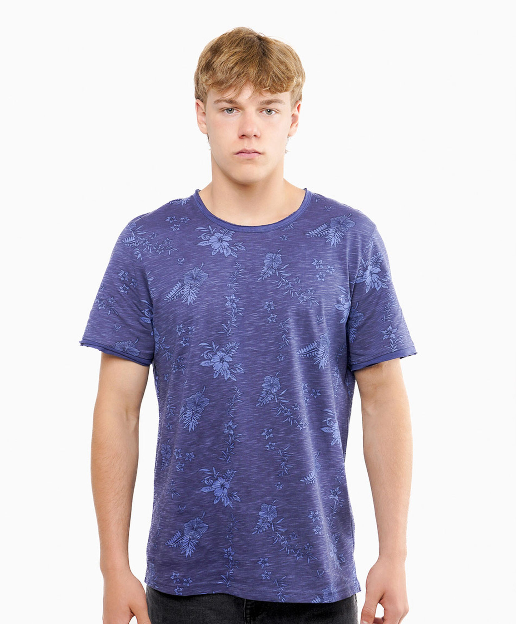 Polera hombre minimal move Polera hombre minimal move