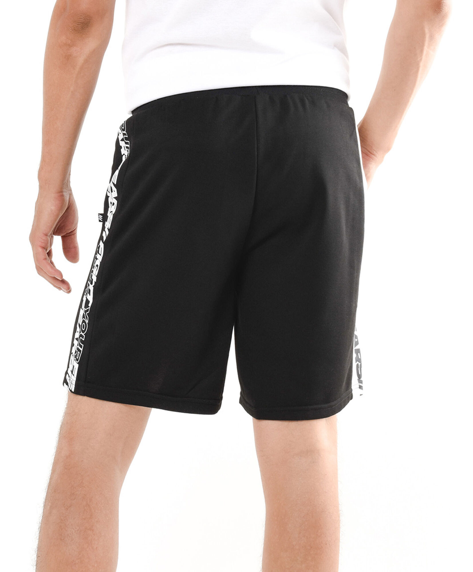 Short deportivo hombre línea texto Short deportivo hombre línea texto