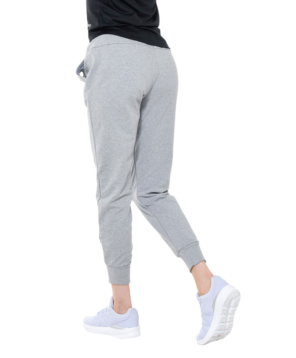 Pantalon detalle bolsillo