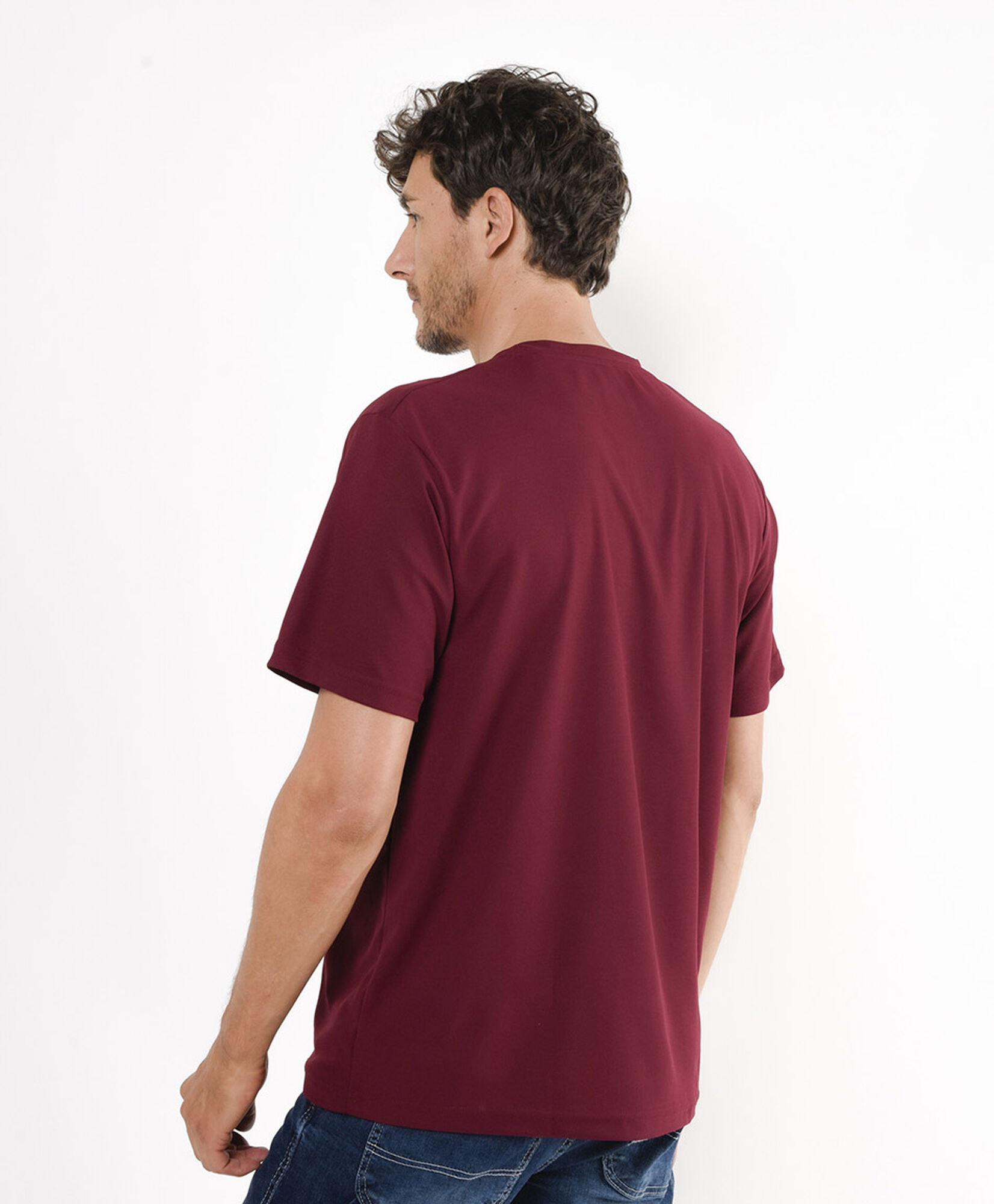 Polera hombre mini estampado dry fit Polera hombre mini estampado dry fit