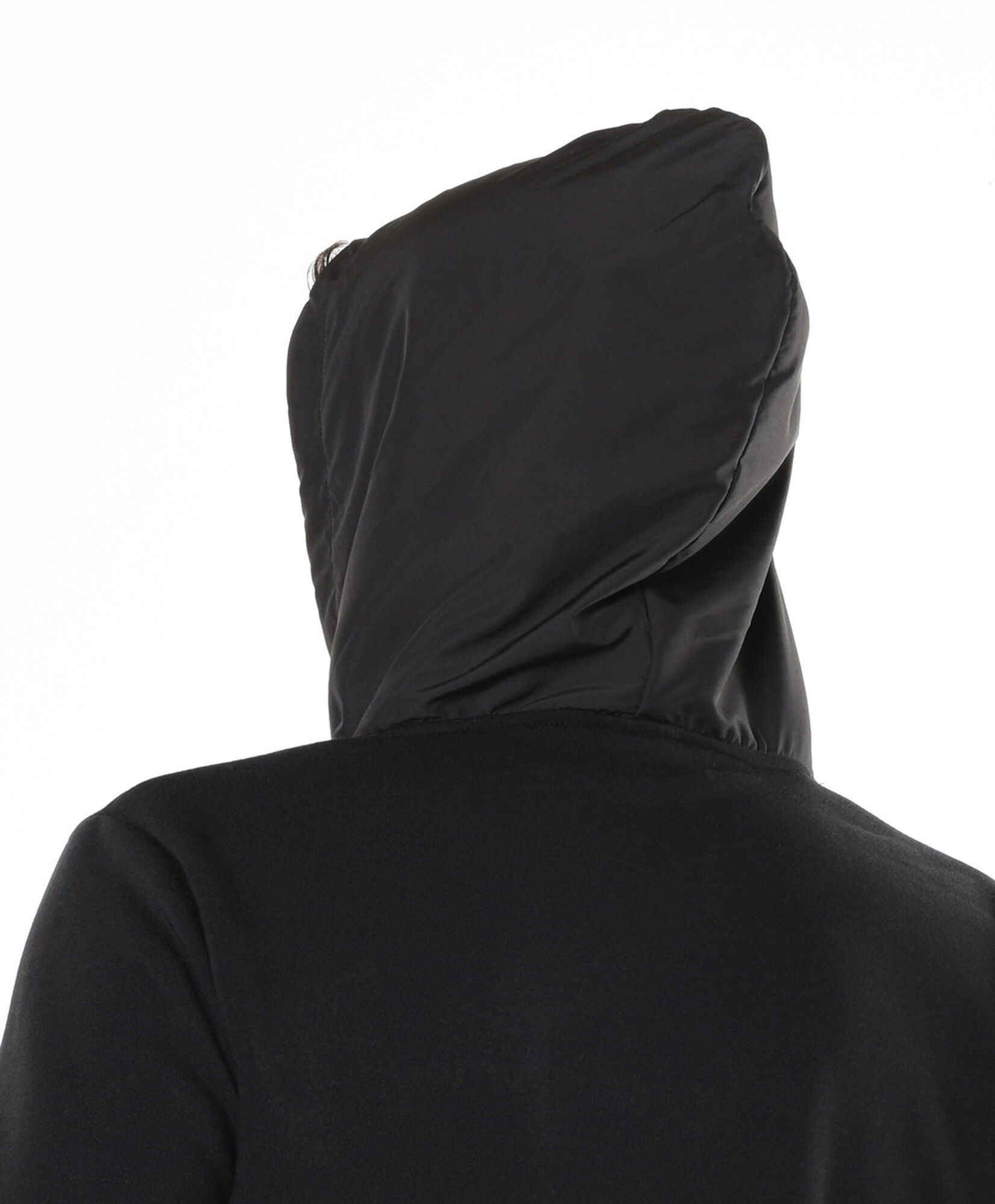 Polerón hombre liso con gorro Polerón hombre liso con gorro