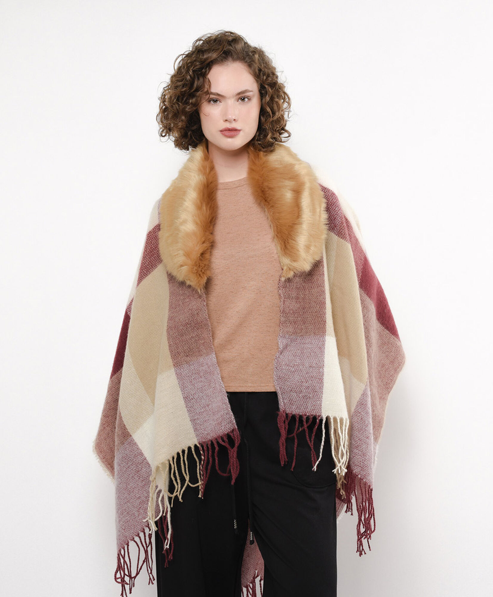 Poncho mujer cuadros cuello Poncho mujer cuadros cuello