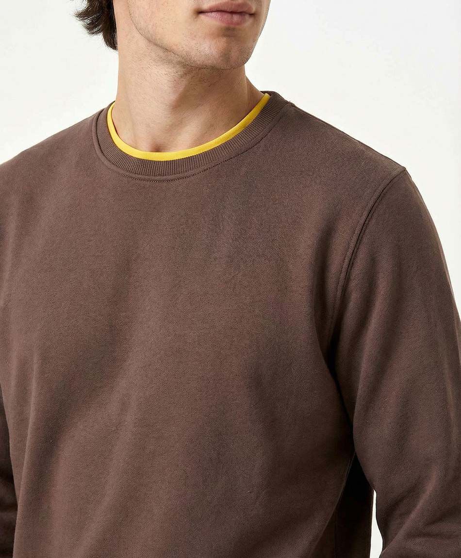 Poler&oacute;n hombre cuello redondo beige