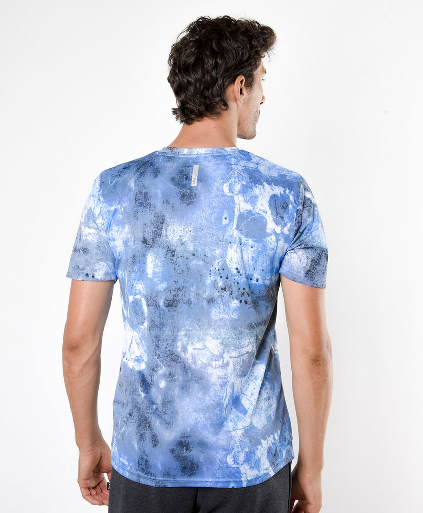 Polera deportiva hombre pintura Polera deportiva hombre pintura