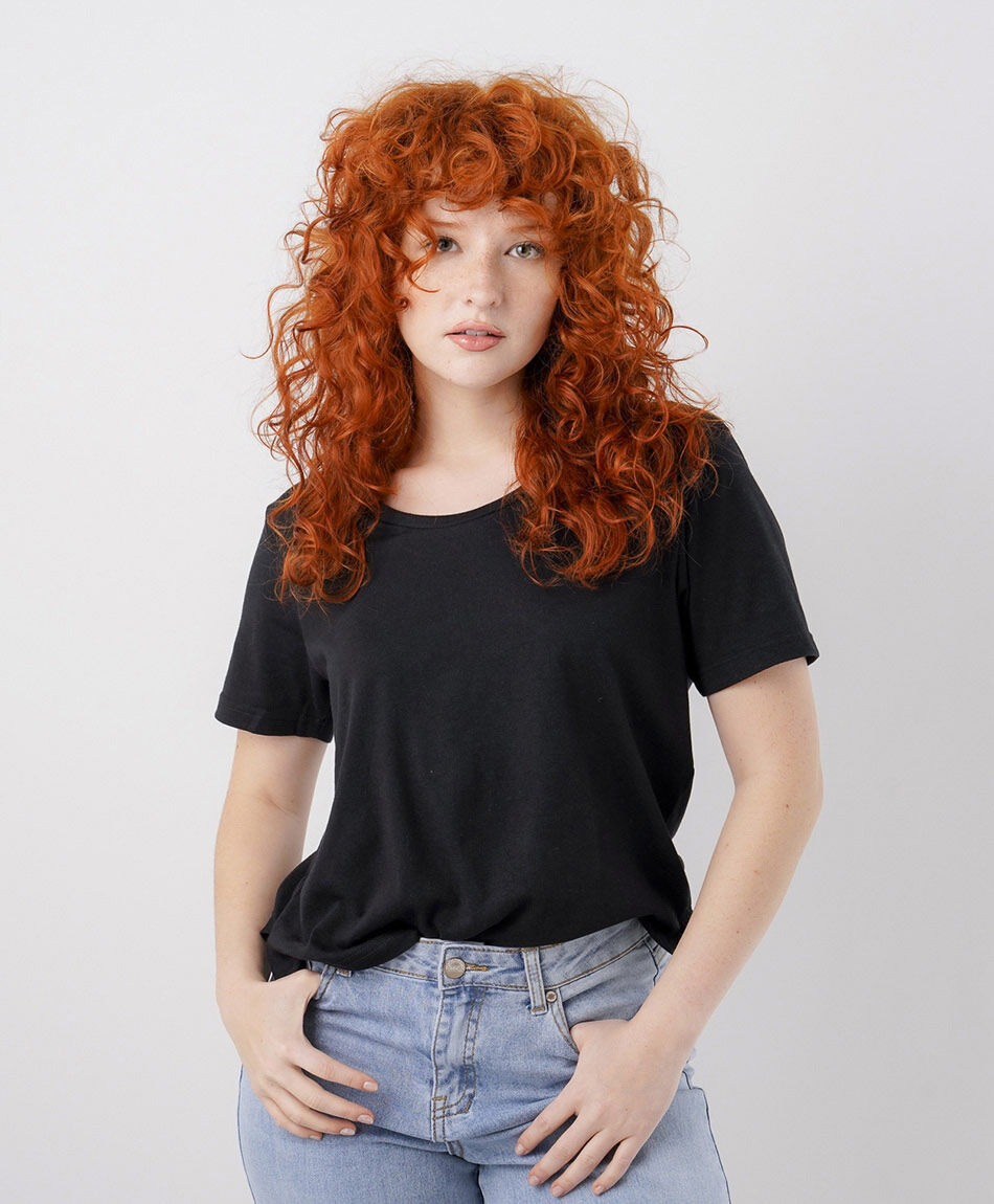 Polera mujer cl&aacute;sica negra