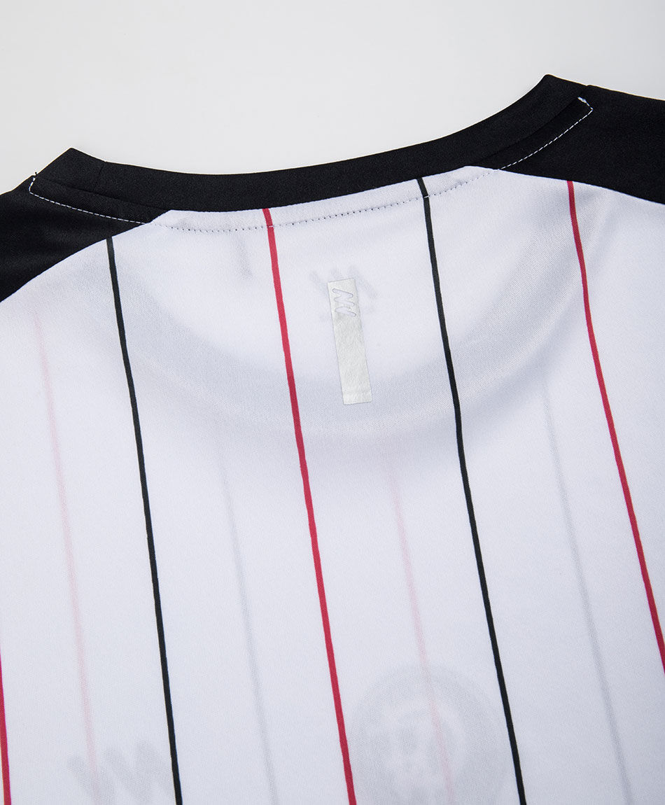 Polera deportiva hombre estilo b&eacute;isbol