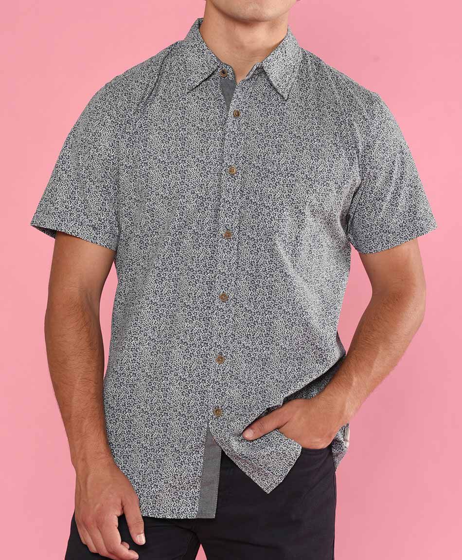 Camisa floral manga corta