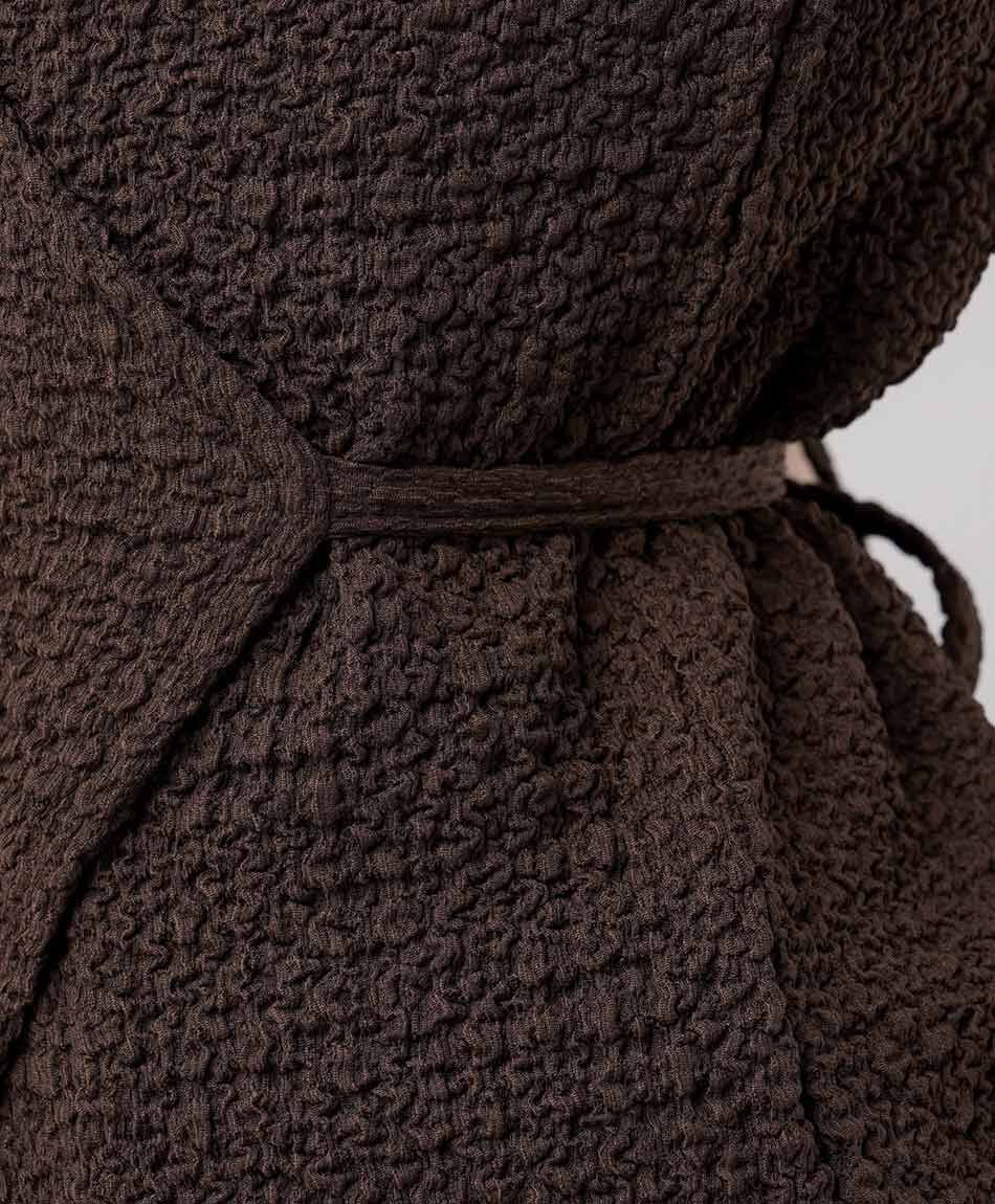 Blusa mujer textura cruzada caf&eacute;