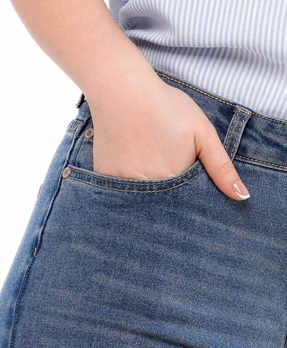 Jeans mujer basta bordada