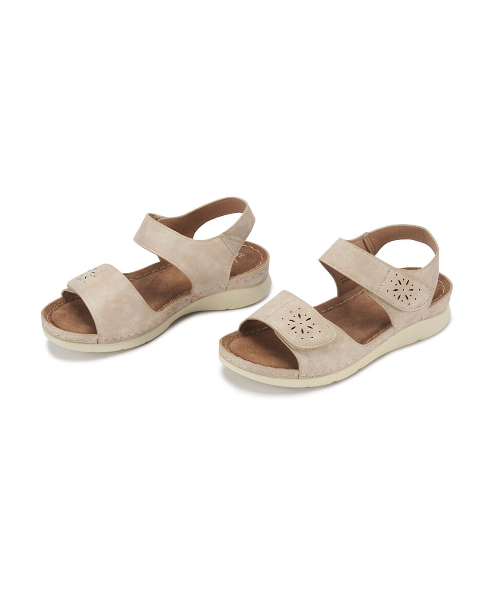 Sandalia mujer comfy beige