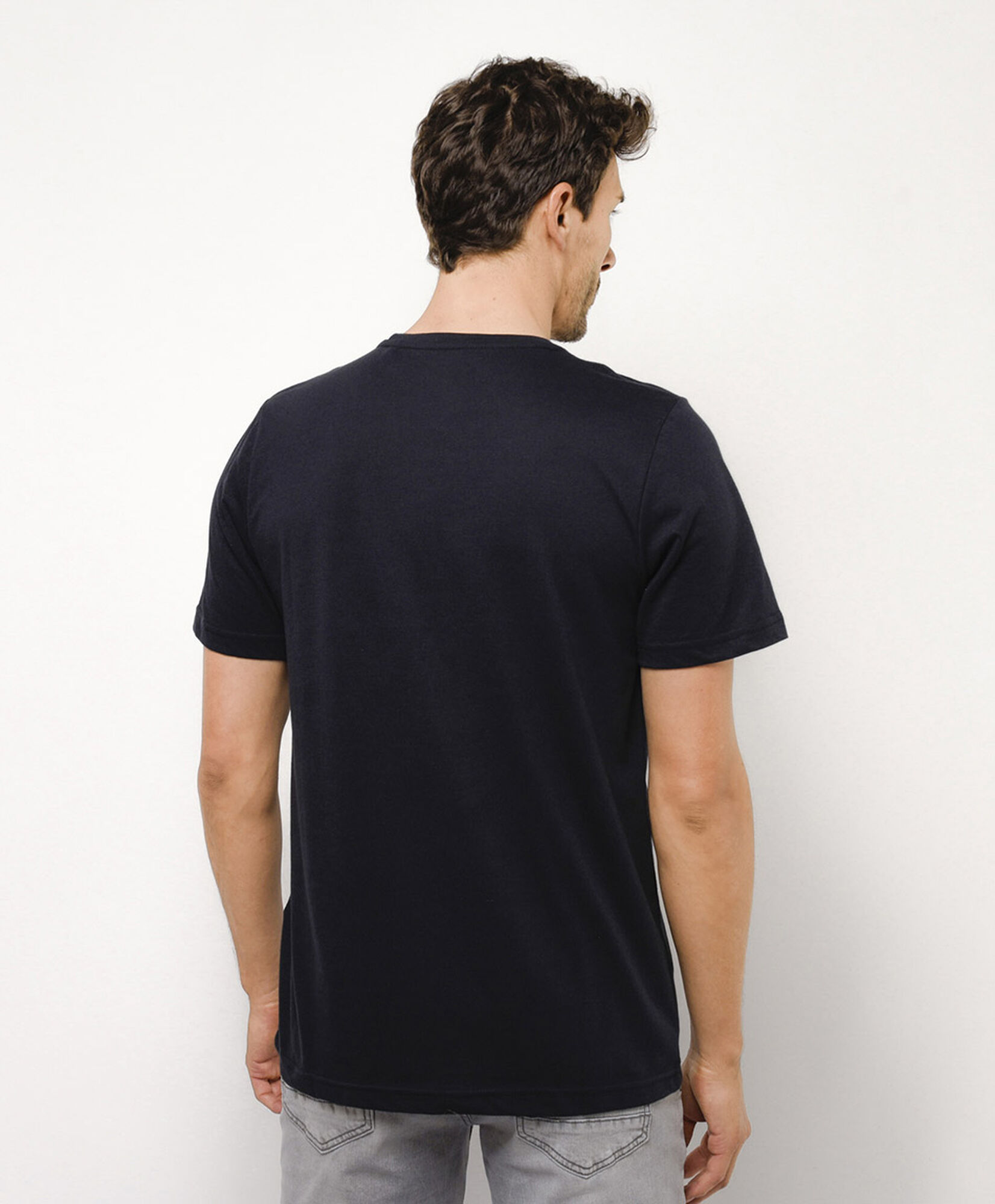Polera hombre bolsillo frase Polera hombre bolsillo frase