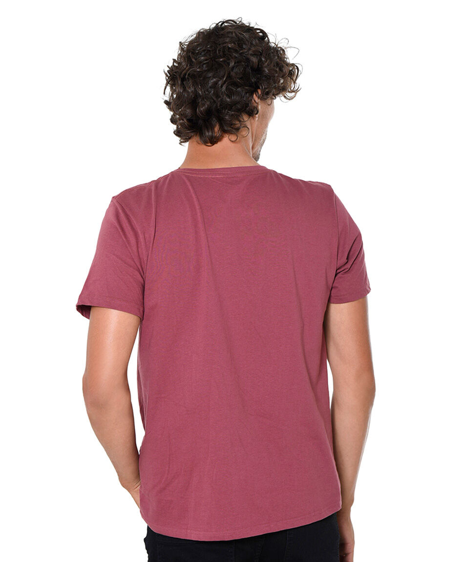 Polera estampada cuello v