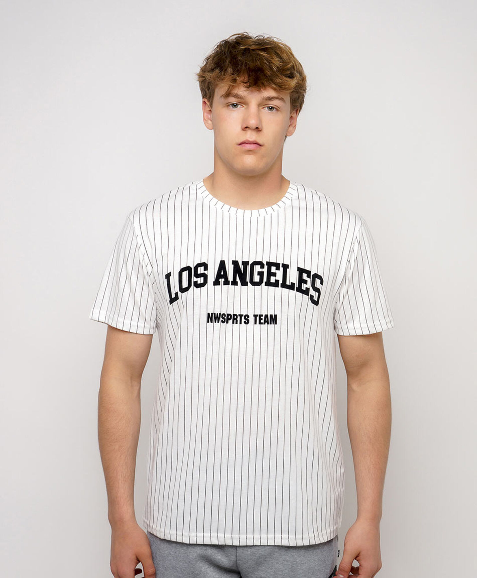 Polera deportiva hombre los angeles Polera deportiva hombre los angeles