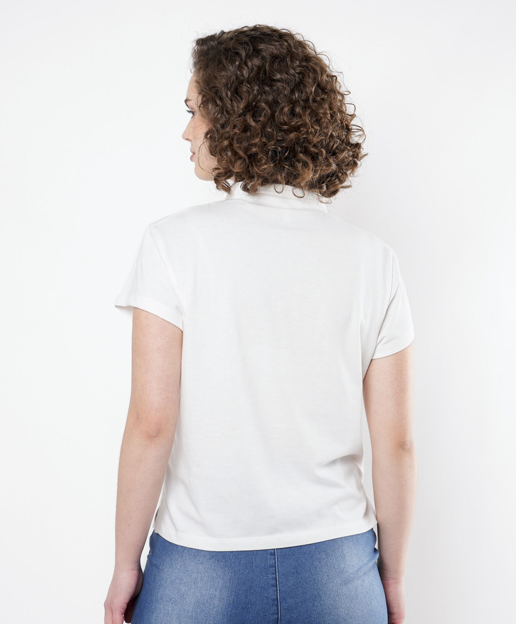 Polera mujer cuello botones Polera mujer cuello botones