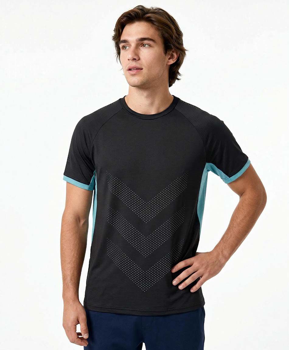 Polera deportiva hombre flechas