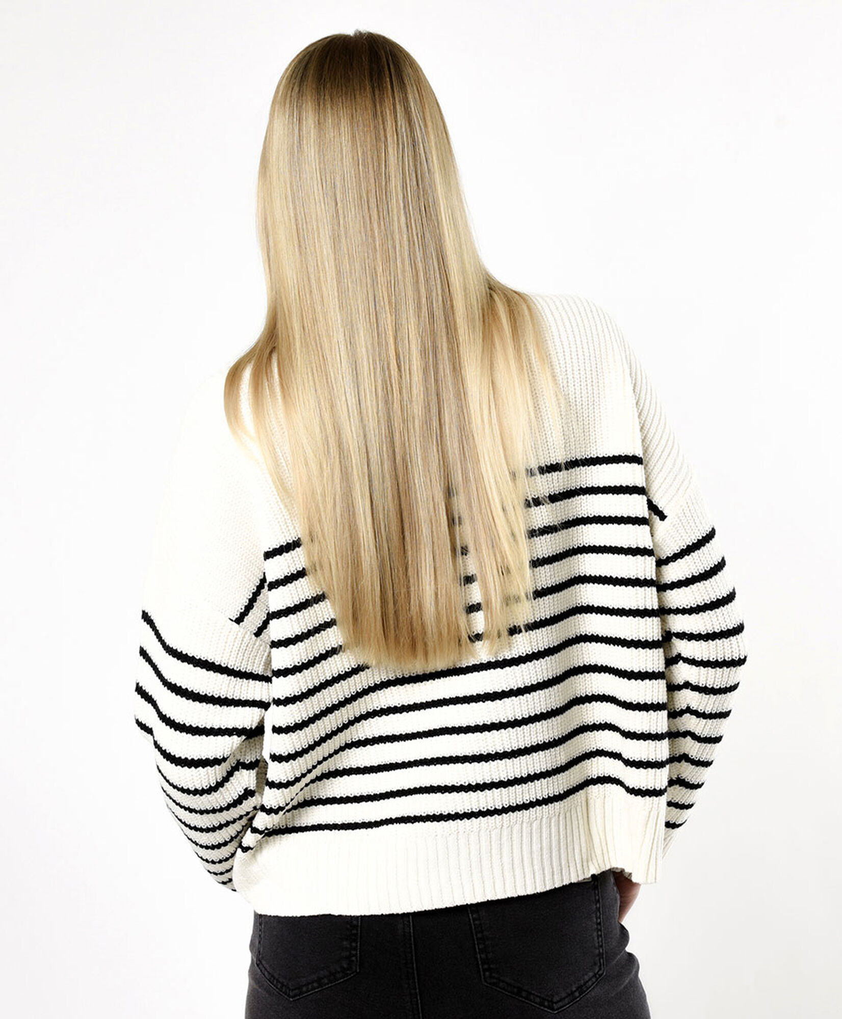 Sweater mujer líneas cuello cierre Sweater mujer líneas cuello cierre