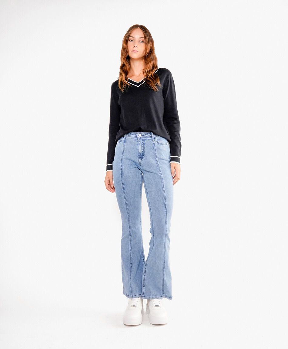 Jeans mujer flare costura frontal