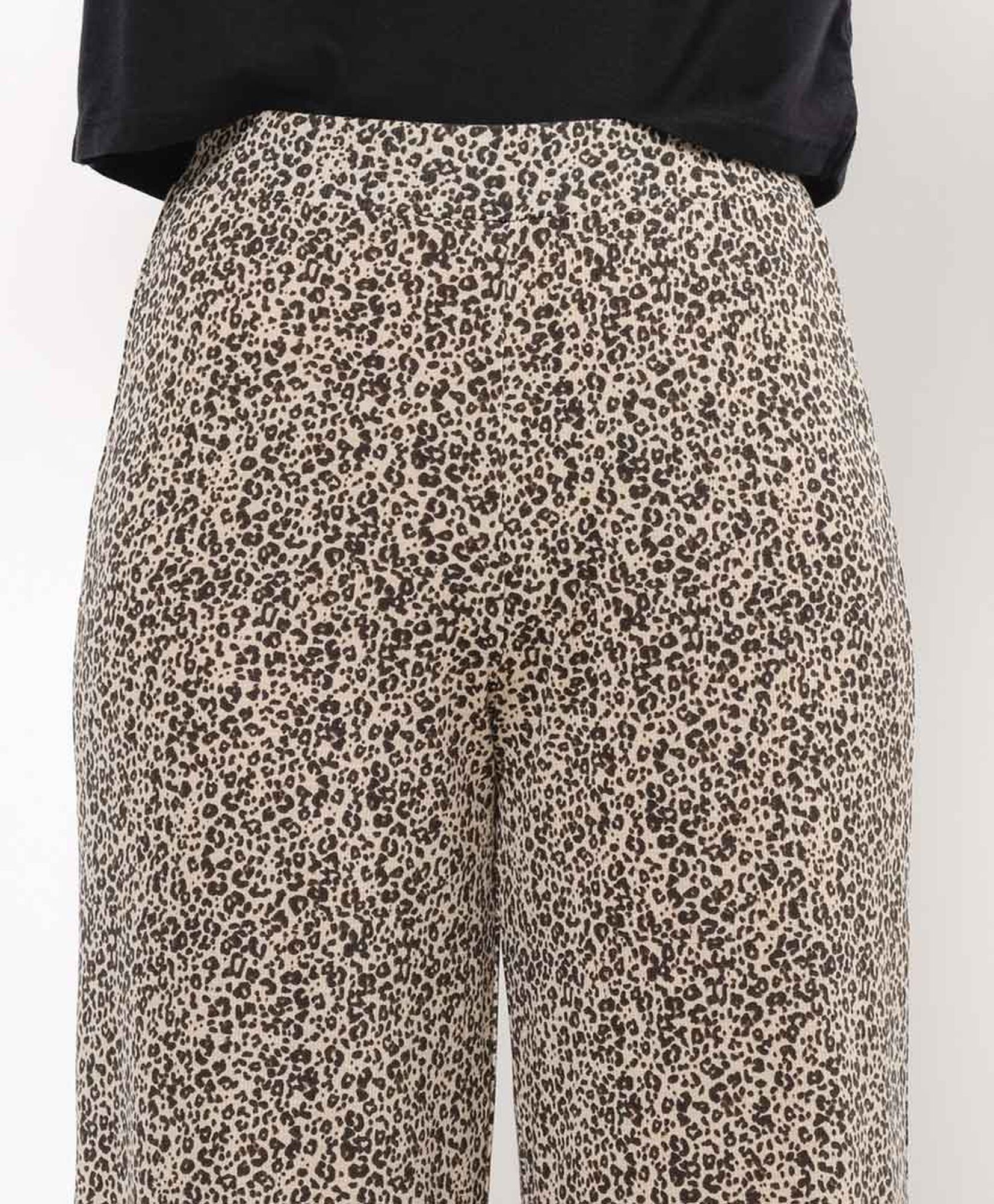 Pantalón mujer animal print wide Pantalón mujer animal print wide