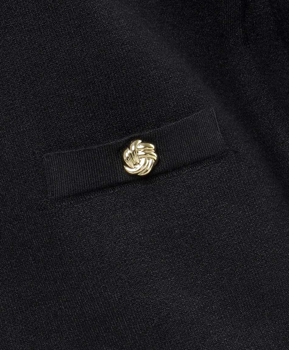 Tejido mujer botones dorados