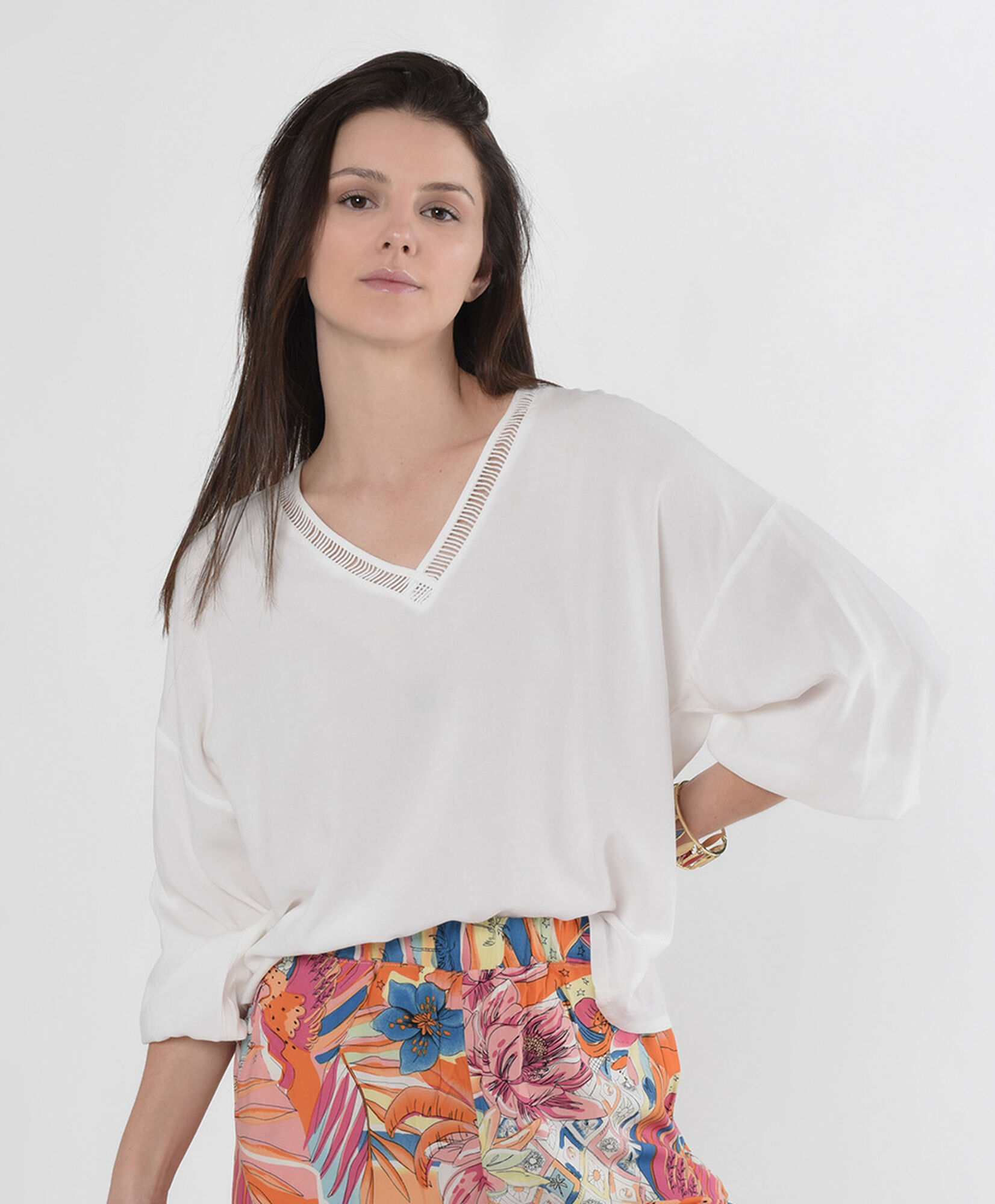 Blusa mujer cuello calado Blusa mujer cuello calado