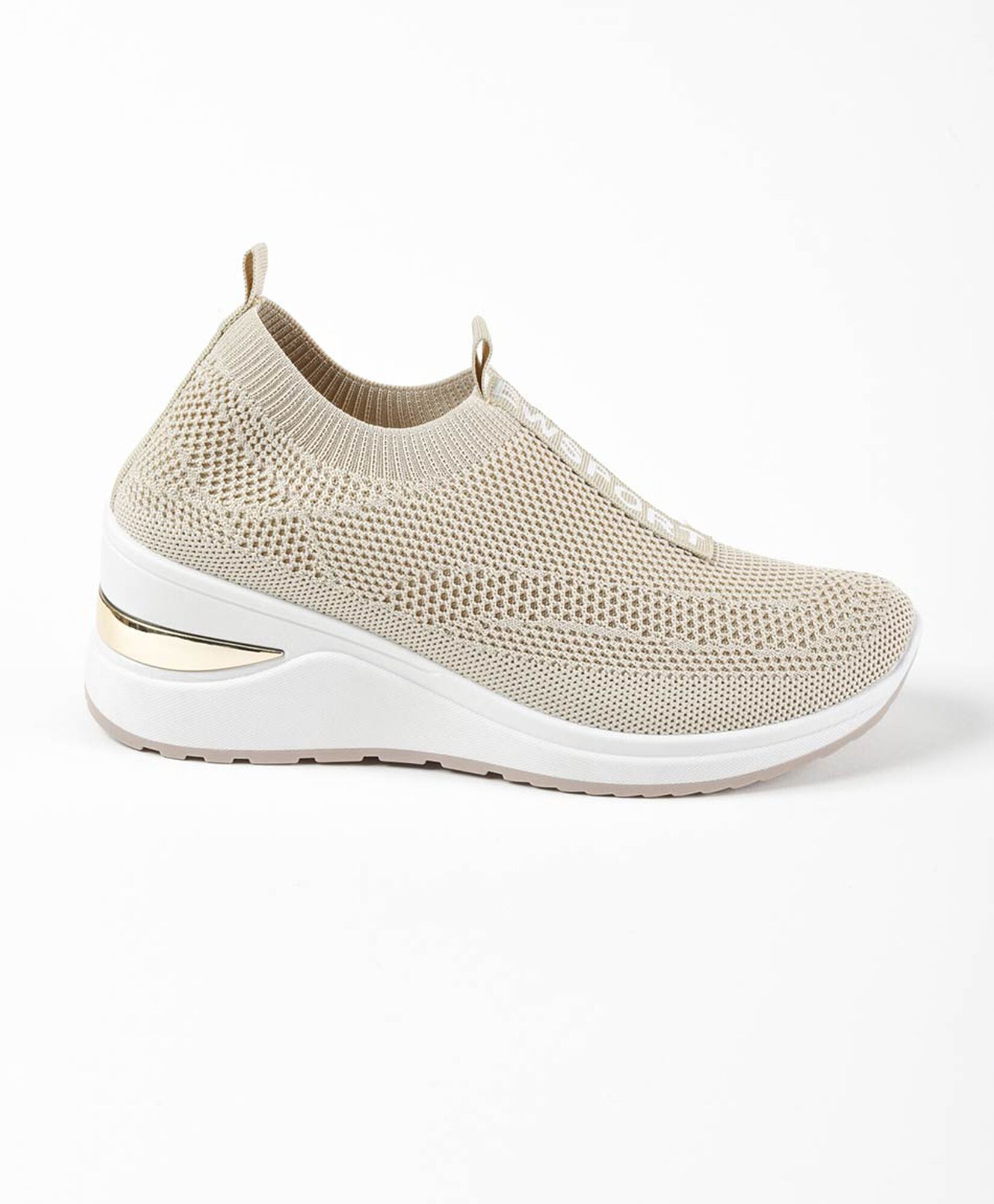 Zapatilla mujer tela elasticada plataforma Zapatilla mujer tela elasticada plataforma