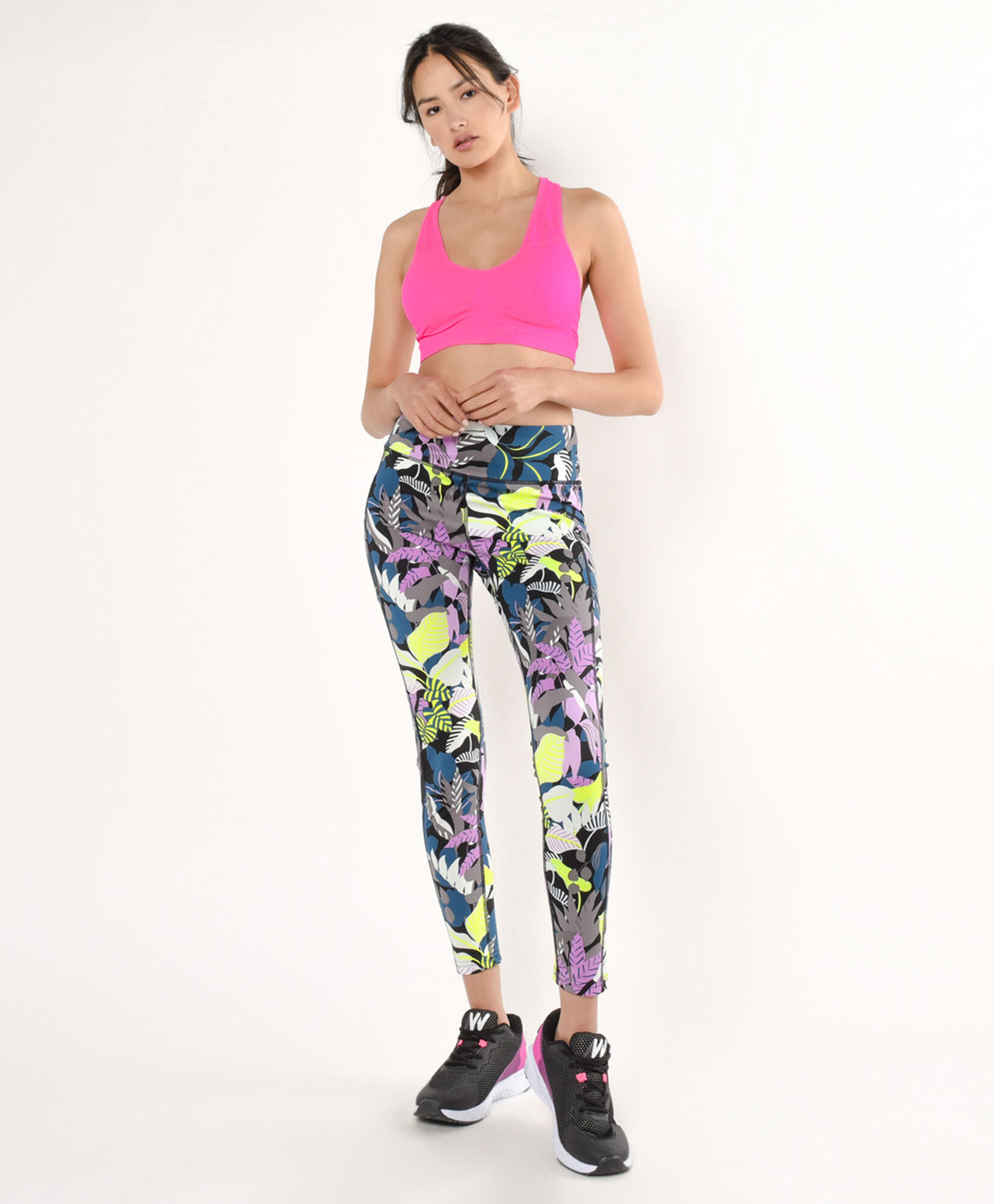 Calza deportiva mujer print floreado Calza deportiva mujer print floreado