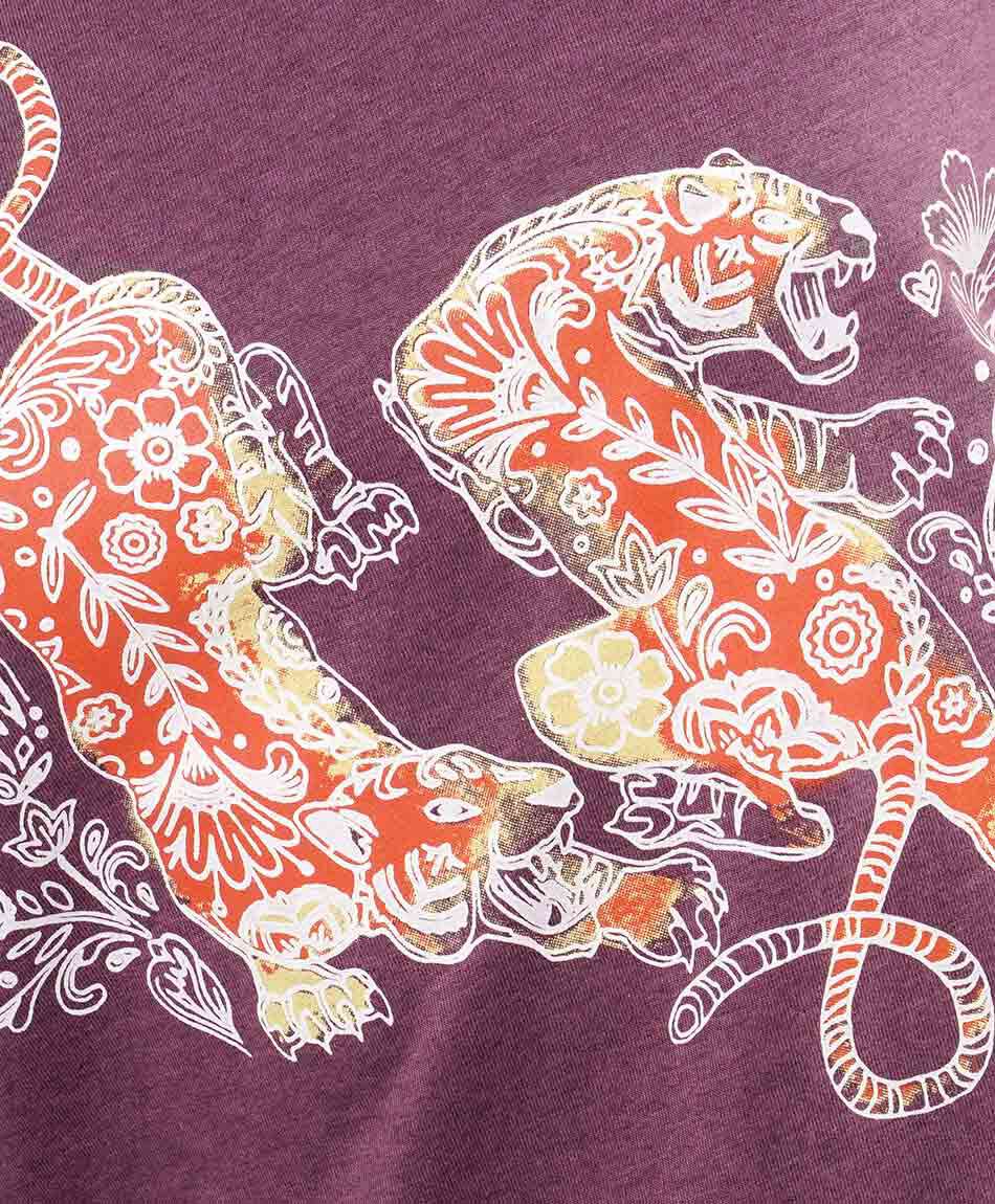 Polera mujer estampado tribal de tigres