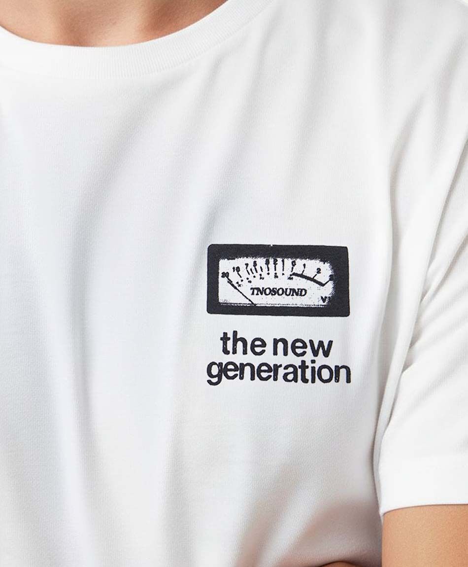 Polera hombre doble estampado new generation