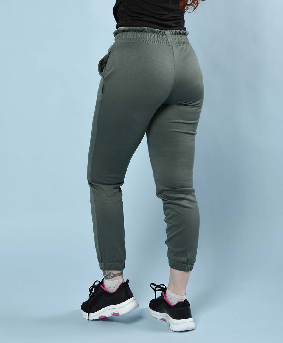 Pantal&oacute;n de buzo tiro alto skinny fit